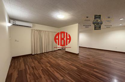 Apartment - 2 Bedrooms - 3 Bathrooms for rent in Hiteen Street - Al Muntazah - Doha