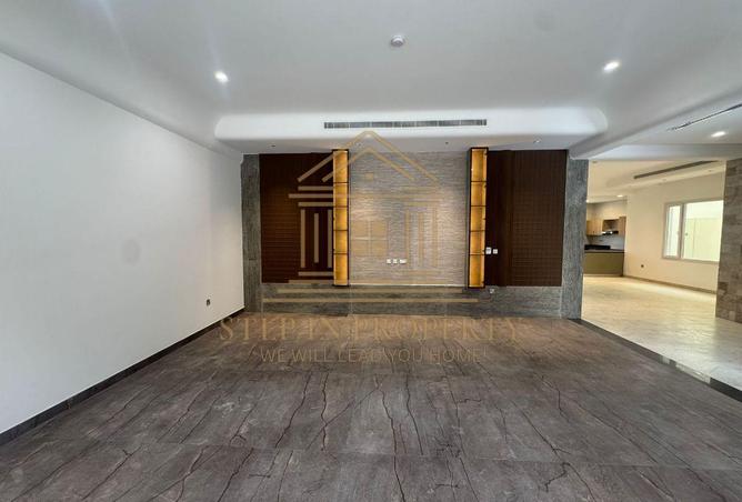 54345601 - Property Image 2