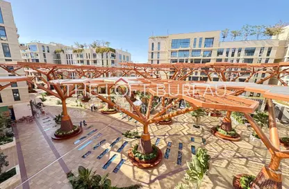 Apartment - 2 Bedrooms - 4 Bathrooms for rent in Crystal Residence - Gewan Island - The Pearl Island - Doha