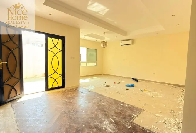 63977477 - Property Image 3