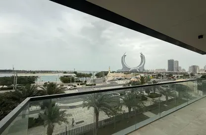 Apartment - 2 Bedrooms - 4 Bathrooms for rent in Lusail Marina Heights - Marina District - Lusail