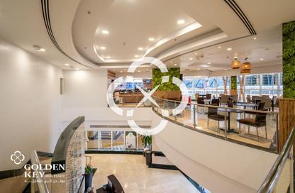 Shop - Studio - 1 Bathroom for rent in West Bay Tower - West Bay - West Bay - Doha