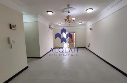 Apartment - 2 Bedrooms - 2 Bathrooms for rent in Fereej Bin Mahmoud South - Fereej Bin Mahmoud - Doha