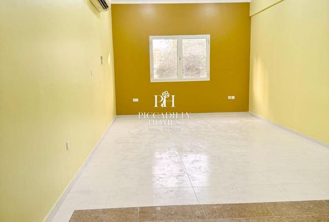 56567992 - Property Main Image