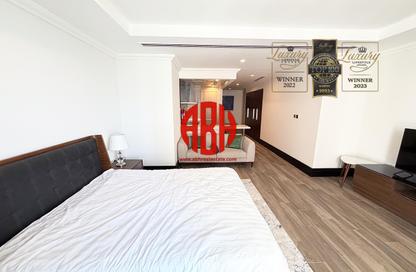 Apartment - Studio - 1 Bathroom for rent in Viva West - Viva Bahriyah - The Pearl Island - Doha