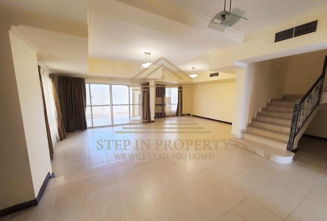 52273600 - صورة العقار 2