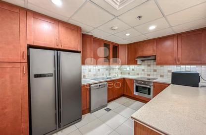 Apartment - 2 Bedrooms - 3 Bathrooms for rent in Jumanah Tower 29 - Porto Arabia - The Pearl Island - Doha