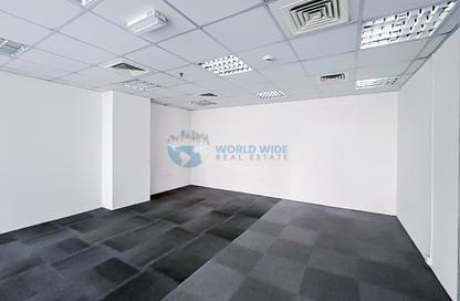 Office Space - Studio - 4 Bathrooms for rent in Umm Al Seneem Street - Ain Khaled - Doha