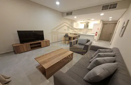 شقة - غرفة نوم - 2 حمامات للايجار في حدائق جاردينو - فيلات جاردينو - جزيرة اللؤلؤة - الدوحة