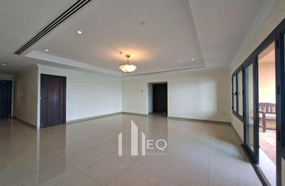 Apartment - 2 Bedrooms - 3 Bathrooms for rent in East Porto Drive - Porto Arabia - The Pearl Island - Doha