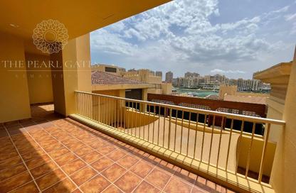 Apartment - 2 Bedrooms - 3 Bathrooms for rent in East Porto Drive - Porto Arabia - The Pearl Island - Doha