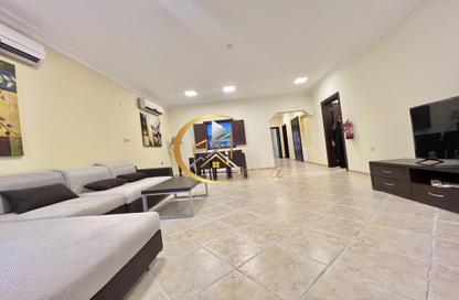 Compound - 3 Bedrooms - 3 Bathrooms for rent in Al Thumama - Al Thumama - Doha