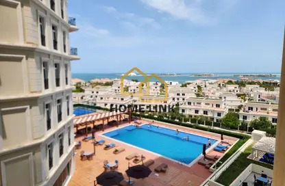 Apartment - 2 Bedrooms - 3 Bathrooms for rent in Floresta Gardens - Floresta Gardens - The Pearl Island - Doha