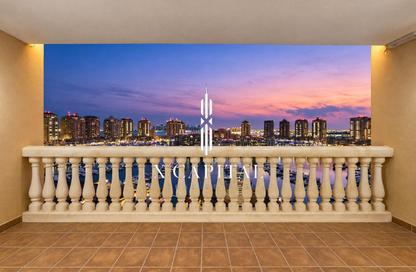 Apartment - 3 - 4 for sale in West Porto Drive - Porto Arabia - The Pearl Island - Doha