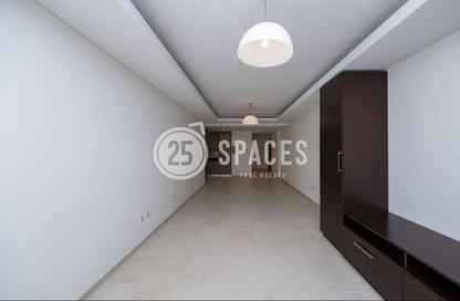 Apartment - Studio - 1 for rent in Viva East - Viva Bahriyah - The Pearl Island - Doha