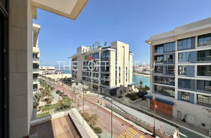 شقة - 2 غرف نوم - 3 حمامات للايجار في كريستال ريزيدنس - جزيرة جيوان - جزيرة اللؤلؤة - الدوحة