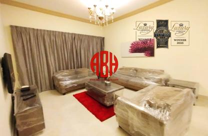 Apartment - 2 Bedrooms - 3 Bathrooms for rent in Al Sadd Road - Al Sadd - Doha