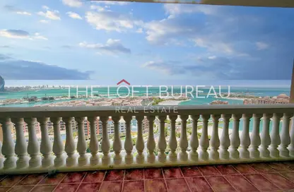 شقة - 2 غرف نوم - 3 حمامات للايجار في طريق بورتو الشرقي - بورتو أرابيا - جزيرة اللؤلؤة - الدوحة