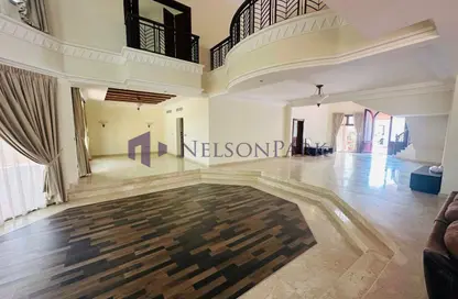 مجمع سكني - 5 غرف نوم - 6 حمامات للايجار في فلل واست باي لاغون - وست باي لاجون - بحيرة وست لاجون - الدوحة