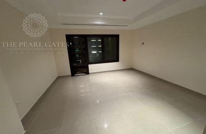 Apartment - 1 Bedroom - 2 Bathrooms for sale in East Porto Drive - Porto Arabia - The Pearl Island - Doha