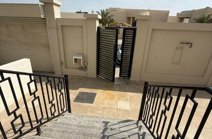 Apartment - 2 Bedrooms - 2 Bathrooms for rent in Muraikh - AlMuraikh - Doha