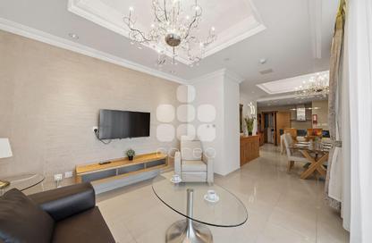 Apartment - 2 Bedrooms - 3 Bathrooms for rent in Viva West - Viva Bahriyah - The Pearl Island - Doha