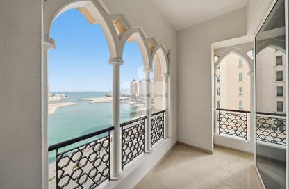 Apartment - 2 Bedrooms - 3 Bathrooms for rent in Viva West - Viva Bahriyah - The Pearl Island - Doha