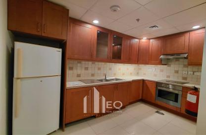 Apartment - 1 Bedroom - 2 Bathrooms for rent in East Porto Drive - Porto Arabia - The Pearl Island - Doha