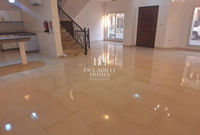 55227063 - Property Image 2