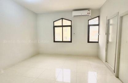 Apartment - Studio - 1 Bathroom for rent in Bin Omran - Fereej Bin Omran - Doha Apartment - Studio - 1 Bathroom for rent in Bin Omran - Fereej Bin Omran - Doha