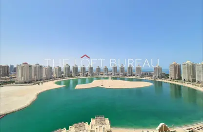 Apartment - 3 Bedrooms - 3 Bathrooms for rent in Viva East - Viva Bahriyah - The Pearl Island - Doha