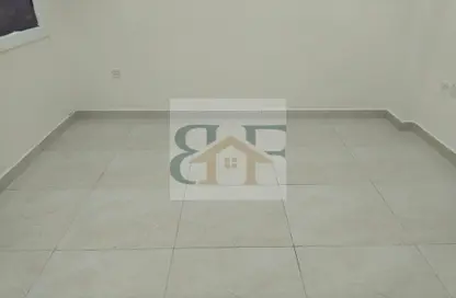 Apartment - 3 Bedrooms - 2 Bathrooms for rent in Al Mansoura - Al Mansoura - Doha