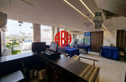 Shop - Studio - 1 Bathroom for rent in Al Hanaa Street - Al Gharrafa - Doha
