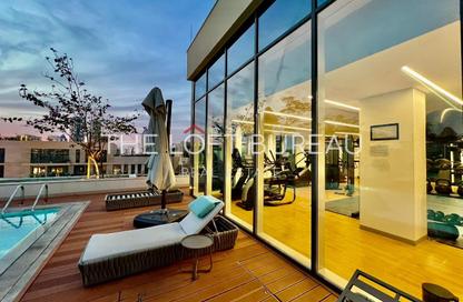 Apartment - 2 Bedrooms - 3 Bathrooms for sale in Crystal Residence - Gewan Island - The Pearl Island - Doha