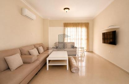 شقة - غرفة نوم - 1 حمام للايجار في شارع انس - فريج بن محمود الشمالي - فريج بن محمود - الدوحة