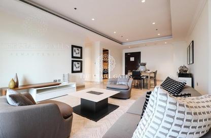 Apartment - 2 Bedrooms - 3 Bathrooms for rent in East Porto Drive - Porto Arabia - The Pearl Island - Doha