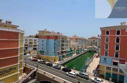 Apartment - 1 Bedroom - 2 Bathrooms for rent in Mercato - Qanat Quartier - The Pearl Island - Doha
