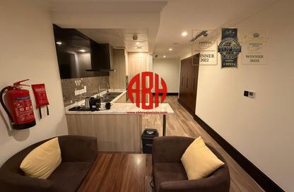 Apartment - Studio - 1 Bathroom for rent in Viva West - Viva Bahriyah - The Pearl Island - Doha
