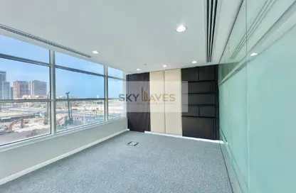 مساحات مكتبية - 6 غرف نوم - 2 حمامات للايجار في مرتفعات مارينا لوسيل - منطقة المارينا - الوسيل