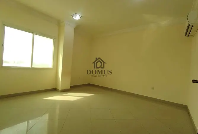 63810230 - Property Image 2