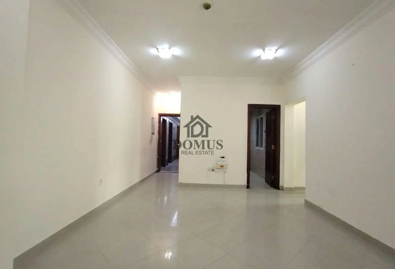 63810230 - Property Main Image