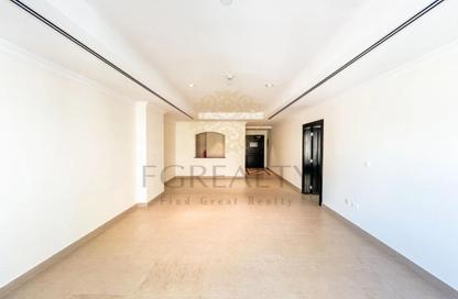 Apartment - 1 - 2 for rent in West Porto Drive - Porto Arabia - The Pearl Island - Doha