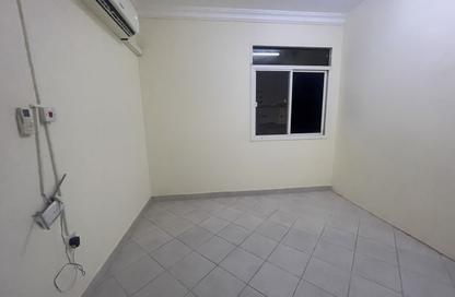 Apartment - 1 Bedroom - 1 Bathroom for rent in Fereej Bin Mahmoud North - Fereej Bin Mahmoud - Doha Apartment - 1 Bedroom - 1 Bathroom for rent in Fereej Bin Mahmoud North - Fereej Bin Mahmoud - Doha