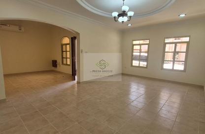 Villa - 4 Bedrooms - 5 Bathrooms for rent in Al Nuaija Street - Al Nuaija - Doha Villa - 4 Bedrooms - 5 Bathrooms for rent in Al Nuaija Street - Al Nuaija - Doha
