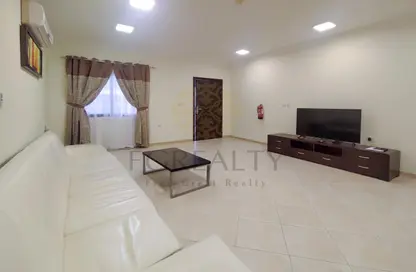 Apartment - 3 Bedrooms - 3 Bathrooms for rent in Al Hadara Street - Al Thumama - Doha