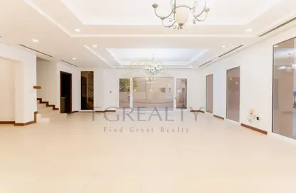 مجمع سكني - 5 غرف نوم - 5 حمامات للايجار في برج وست باي - الخليج الجنوبي - الخليج الغربي - الدوحة