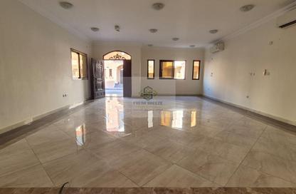Villa - 6 Bedrooms - 6 Bathrooms for rent in Umm Al Seneem Street - Ain Khaled - Doha Villa - 6 Bedrooms - 6 Bathrooms for rent in Umm Al Seneem Street - Ain Khaled - Doha