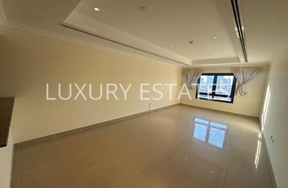 Apartment - Studio - 1 Bathroom for rent in One Porto Arabia - Porto Arabia - The Pearl Island - Doha Apartment - Studio - 1 Bathroom for rent in One Porto Arabia - Porto Arabia - The Pearl Island - Doha