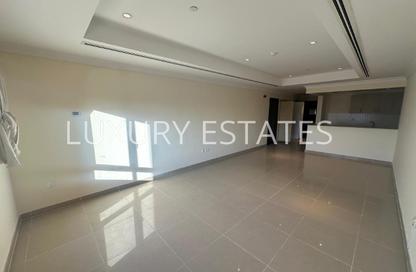 Apartment - Studio - 1 Bathroom for rent in One Porto Arabia - Porto Arabia - The Pearl Island - Doha