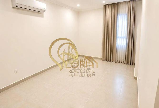 60779849 - Property Image 2